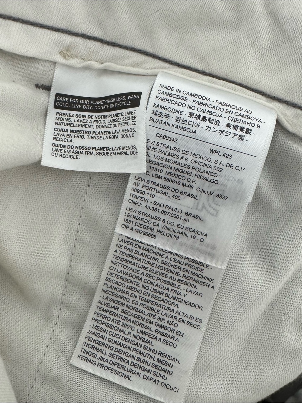 NWT Levi's Chino Pants Mens 42x30 Regular Fit Tapered Leg Olive Gray Flat Front - Picture 8 of 8